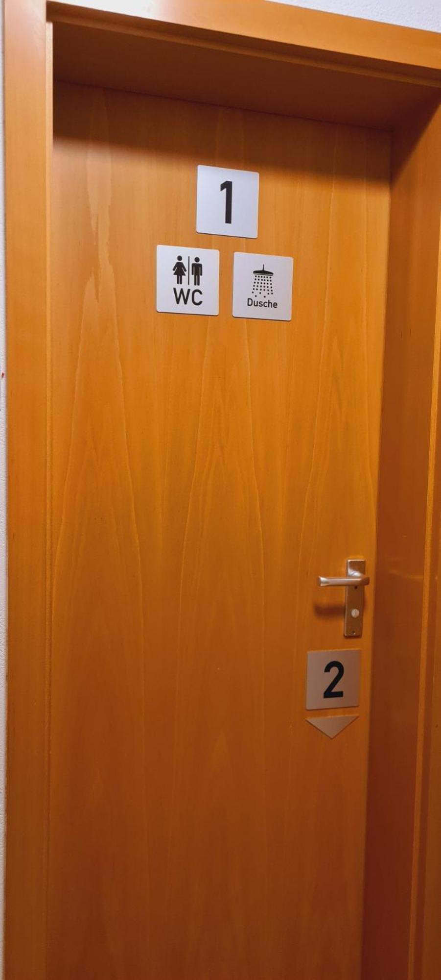 Lichtdurchflutetes - Marienberg Privatunterkunft Waldbuttelbrunn